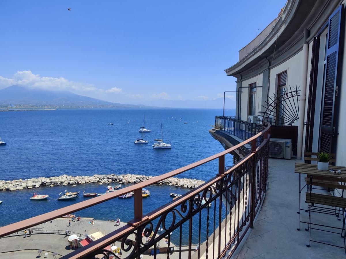 Santa Lucia Luxury Apartment 那不勒斯 外观 照片